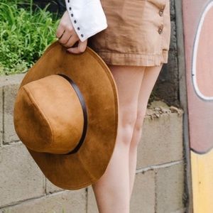 Accessories - Brown Hat Accessories - Brown Hat